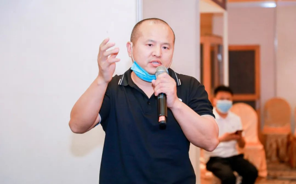 常德市中盛物流運(yùn)輸有限公司,常德物流運(yùn)輸公司,常德貨物運(yùn)輸,托盤(pán)運(yùn)營(yíng),托盤(pán)租賃,整車(chē)貨物運(yùn)輸